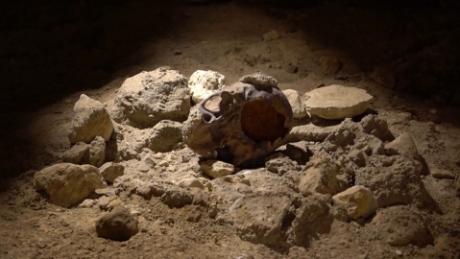 Die Überreste von Neandertalern wurden aus einer italienischen Höhle geborgen.