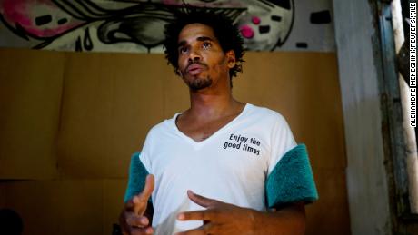 Why is one of Cuba&#39;s most rebellious artists still isolated in a government hospital?