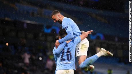 Manchester City win the Premier League title by one 