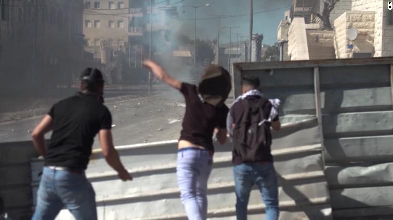 New generation of Palestinians and Israeli soldiers facing off in West Bank