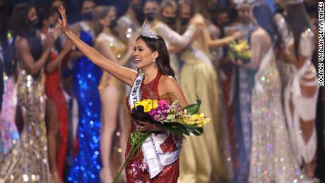 Miss Mexico Andrea Meza is crowned Miss Universe onstage at the Seminole Hard Rock Hotel and Casino on May 16 in Hollywood, Florida.