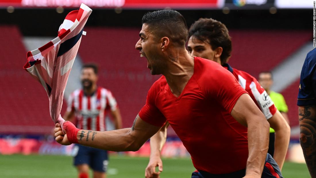 Euro football roundup: Atlético Madrid closes in on La Liga title with dramatic comeback