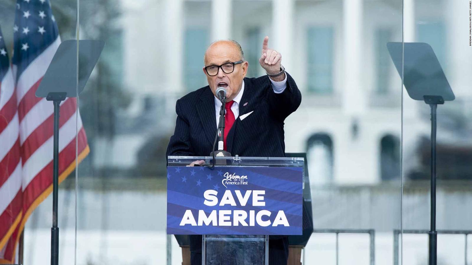  CNN SCOOP:  Rudy Giuliani oversaw fake electors plot in 7 states (cnn.com)