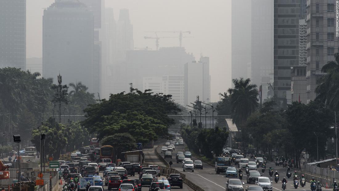 Indonesia Fed Up With Toxic Air Jakarta Residents Are Holding Their Breath For A Court Ruling 8257