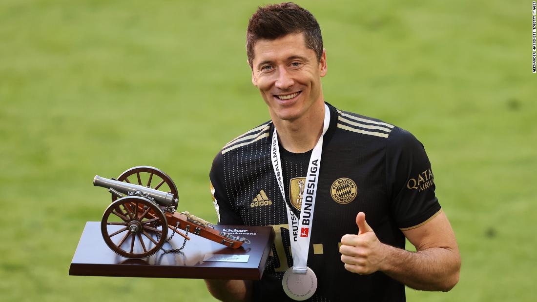 Robert Lewandowski : Euro 2020 Poland Wary Of Reliance On Robert Lewandowski The New Indian Express : Anna gave birth to their first child, klara lewandowska, on may 4, 2017.