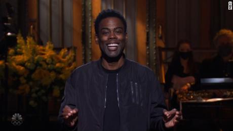 Chris Rock, who hosted the season premiere last October, made an appearance on the &#39;SNL&#39; season finale.