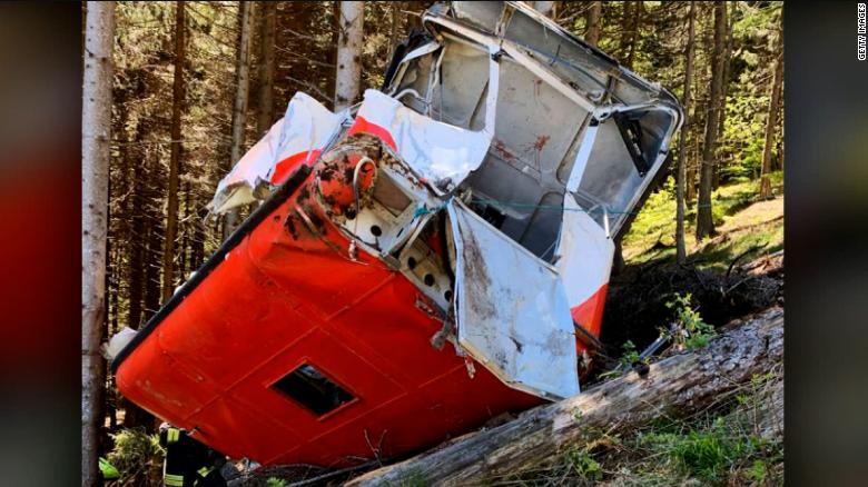 italy cable car deadly accident nadeau lklv vpx_00000827
