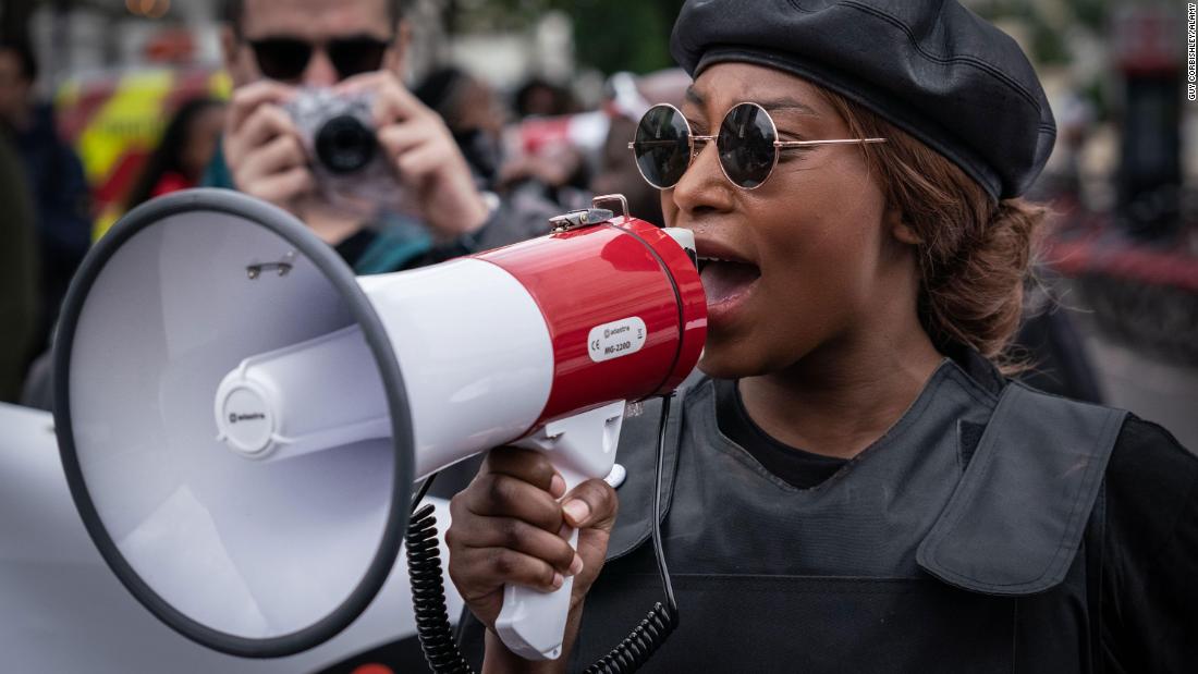 Sasha Johnson: Nhà hoạt động người Anh “Vấn đề mạng sống của người da đen” đang trong tình trạng nguy kịch sau khi bị bắn vào đầu ở London