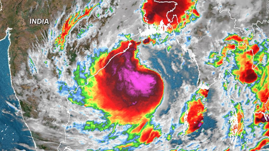Bão nhiệt đới Yas đổ bộ vào miền đông Ấn Độ trong tuần này