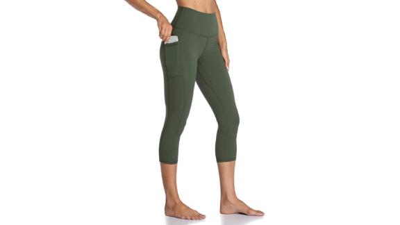 Colorfulkoala Women's High-Waisted Yoga Capris