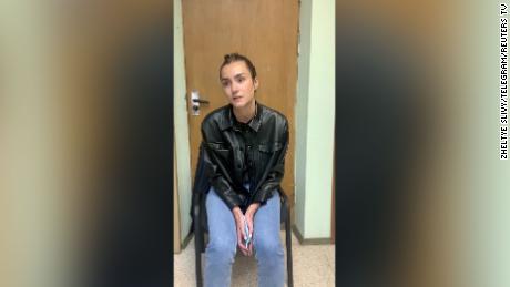 Belaruslu bir aktivistle birlikte tutuklanan Rus öğrenci Sofia Sapega, videoya 'itiraf etti'