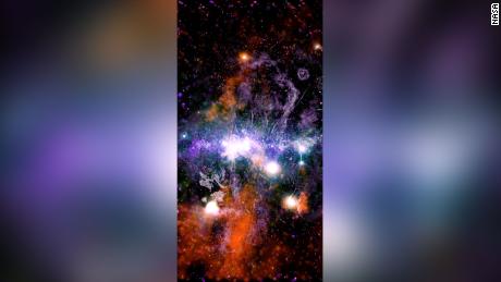 Una nuova immagine della NASA mostra l'energia violenta della nostra galassia