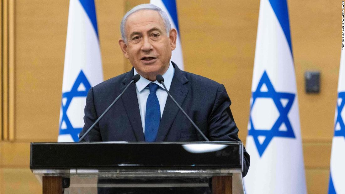 Thủ tướng Israel Benjamin Netanyahu có thể bị lật đổ sau khi các đối thủ Naftali Bennett và Yair Lapid đồng ý hợp tác thành lập chính phủ đoàn kết