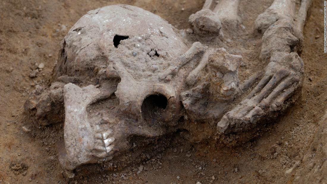 El número «excepcionalmente alto» de cadáveres decapitados hallados en el cementerio romano