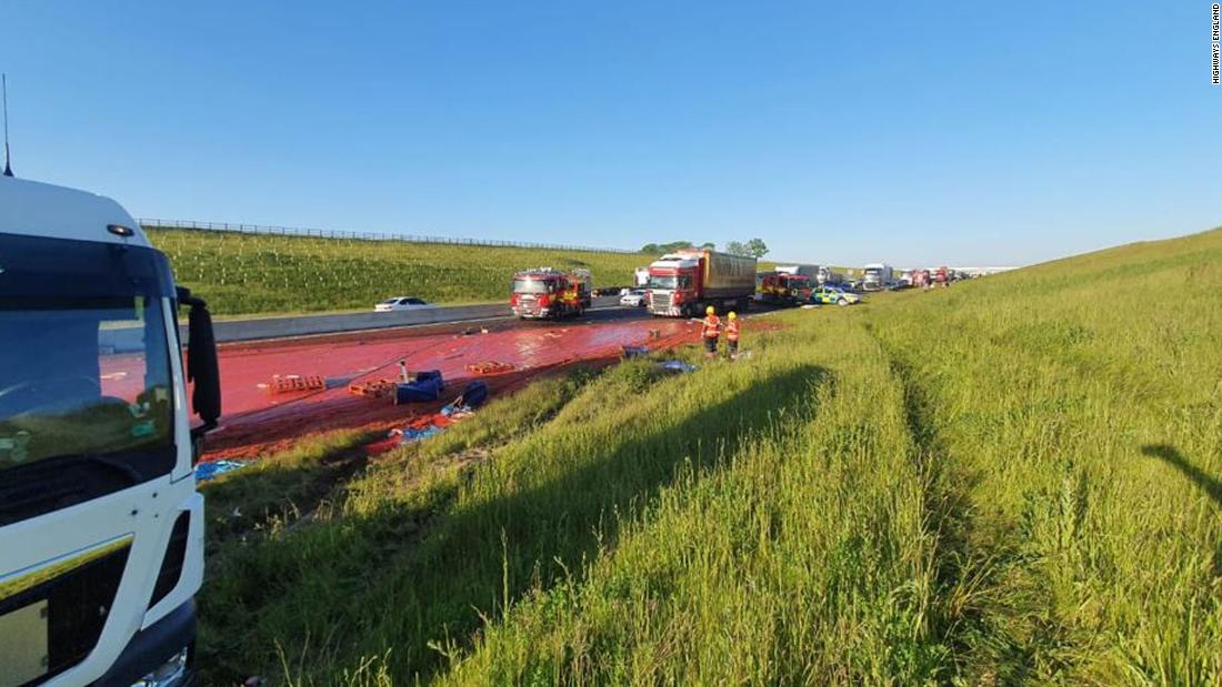 Truck carrying tomato puree crashes, turning road red