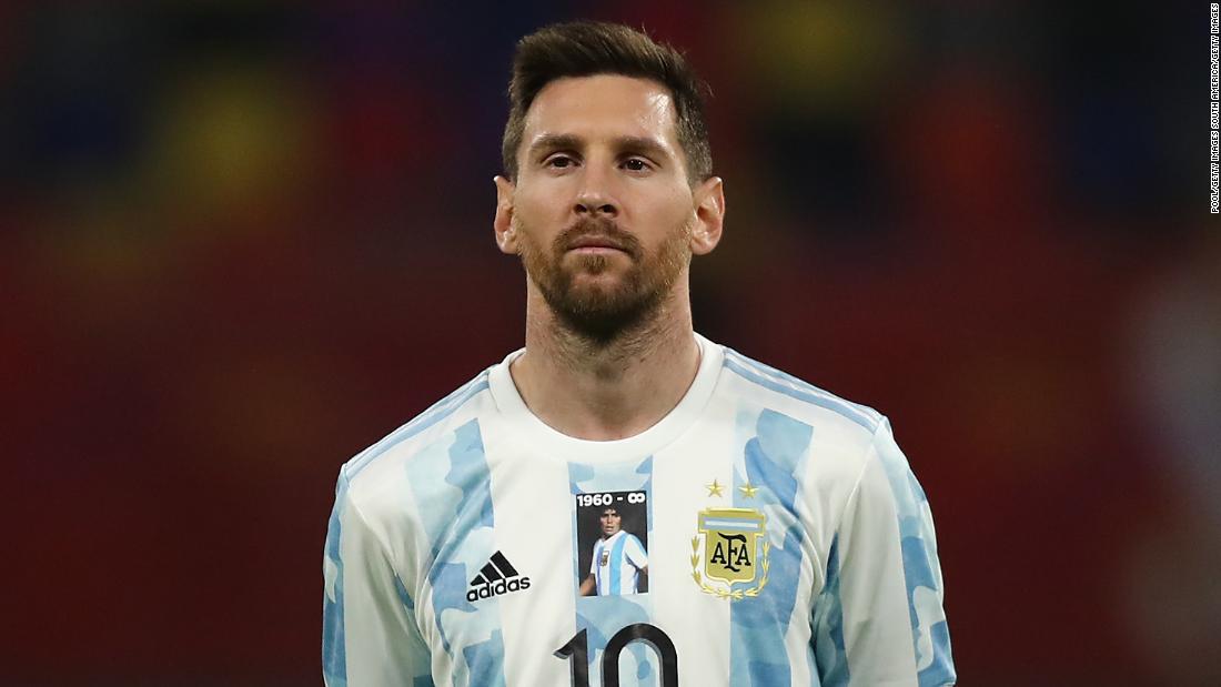 Lionel Messi pays homage to Diego Maradona as he poses in 1994 Argentina  shirt - AS USA