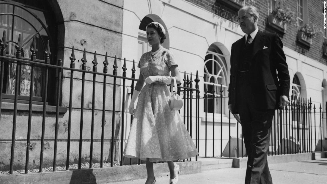 &lt;strong&gt;Harold Macmillan (1957-1963):&lt;/strong&gt; The Queen originally found Macmillan difficult to deal with, but they eventually warmed to each other. Her Majesty relied on Macmillan for his wise counsel — both while in office and after his retirement in 1963.