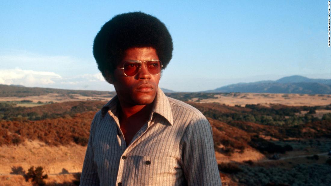 &lt;a href=&quot;https://www.cnn.com/2021/06/06/us/clarence-williams-iii-obit/index.html&quot; target=&quot;_blank&quot;&gt;Clarence Williams III,&lt;/a&gt; who played Linc Hayes in &quot;The Mod Squad,&quot; died at his home in Los Angeles after battling colon cancer, his manager Peg Donegan told CNN in a statement on June 6. Williams was 81.