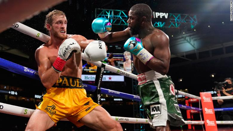 Floyd Mayweather and Logan Paul box for 8 rounds in exhibition pay-per-view fight