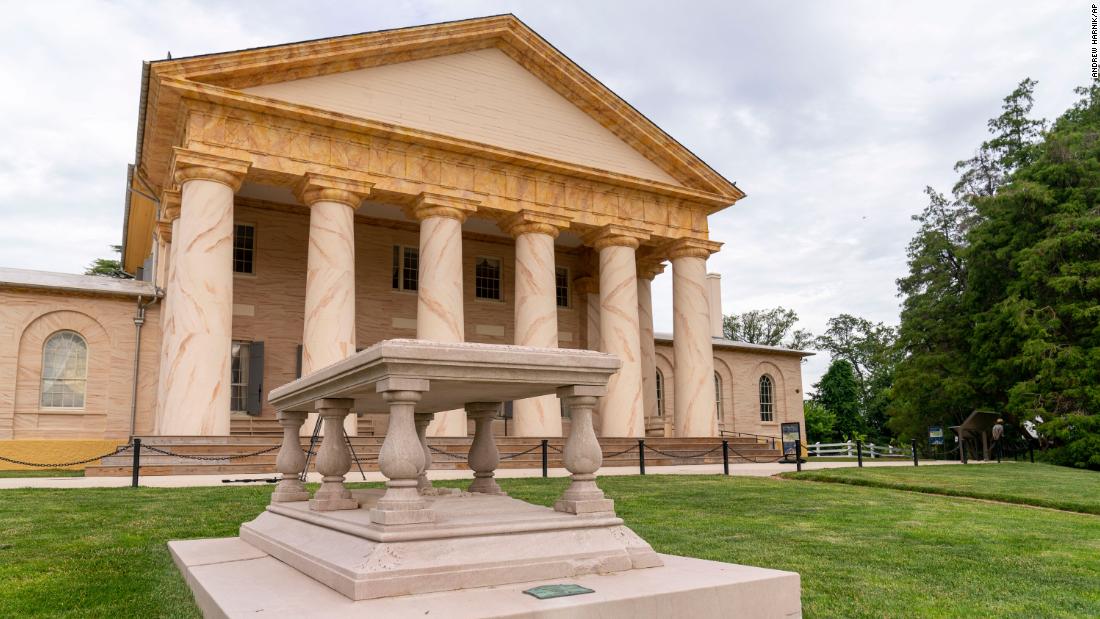 Robert E. Lee's former mansion reopens with new focus on the enslaved people who lived there