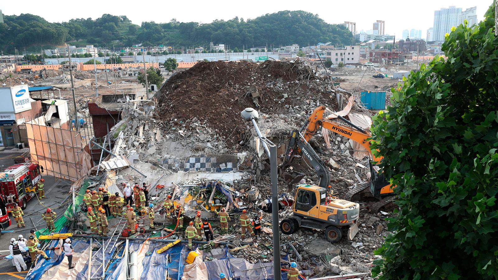 South Korea building collapses onto bus during demolition, killing 9 - CNN