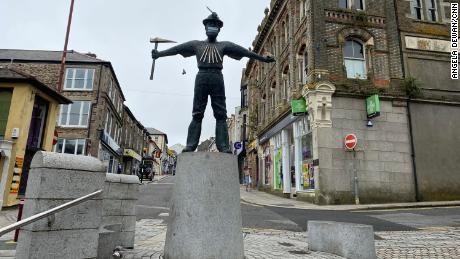 Redruth&#39;s bronze statue is a celebration of the town&#39;s tin mining history.