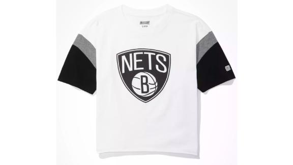 AE Tailgate Women's Brooklyn Nets Colorblock T-Shirt