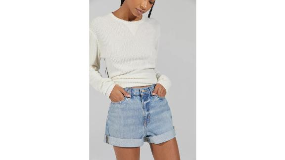 BDG High-Waisted Mom Short