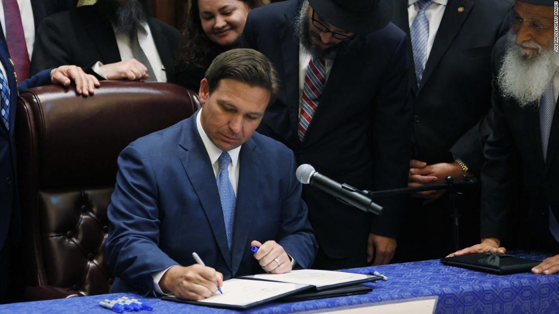 Florida governor signs new bill requiring K-12 public schools to hold  moment of silence each day | CNN Politics