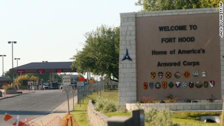 Two Fort Hood soldiers charged with attempting to smuggle undocumented immigrants into Texas