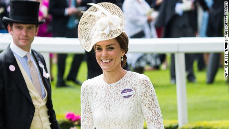 Catherine, Duchess of Cambridge arrives for day two of Royal Ascot. 
