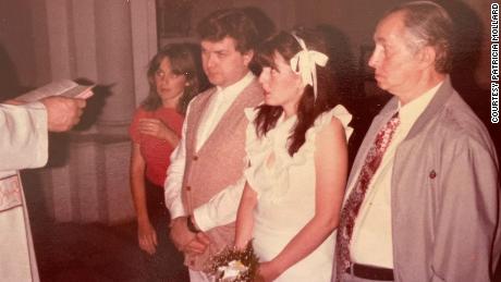 After getting married in Italy, Angelo Capurro and Patricia Mollard held a religious wedding ceremony in Mollard&#39;s hometown of Buenos Aires, Argentina, in 1985. 