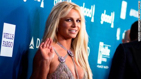 Britney Spears is &#39;feeling overwhelmed&#39; so she took to painting 