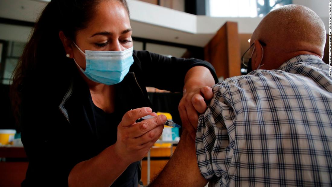 cuantas vacunas se ponen a los 2 meses