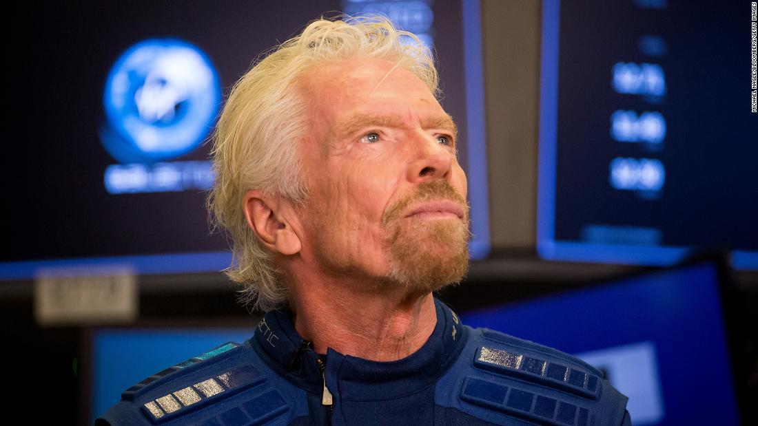 Richard Branson vai tentar vencer Jeff Bezos no espaço