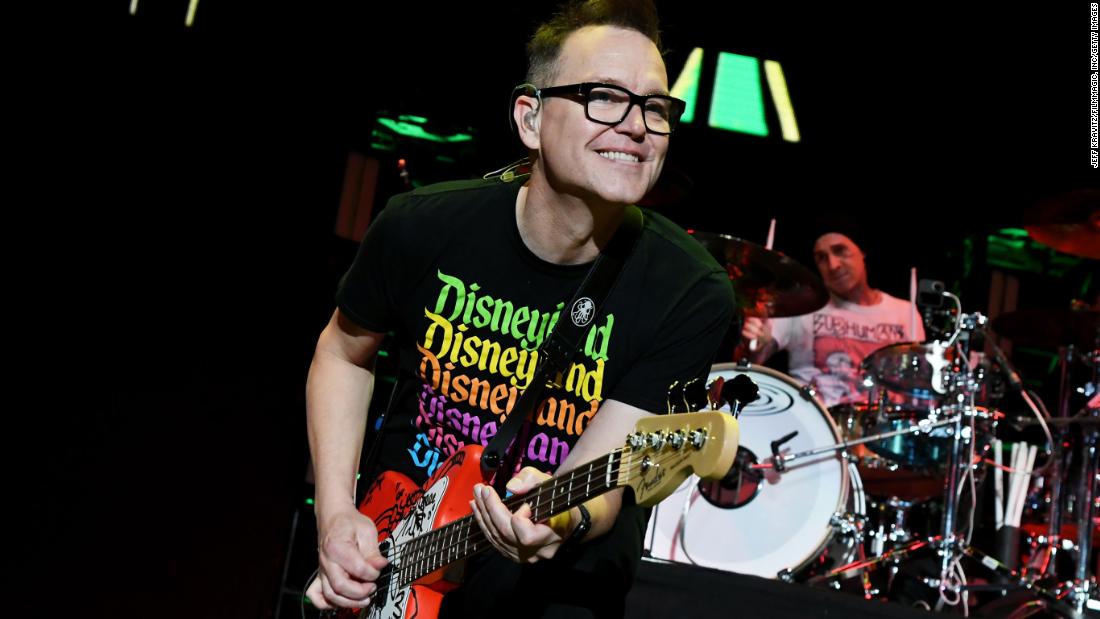 Blink-182 singer and bassist Mark Hoppus reveals he's undergoing cancer treatment - CNN 