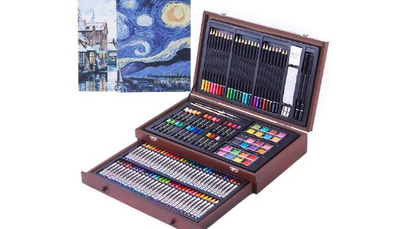 Cool Bank 145-Piece Art Set