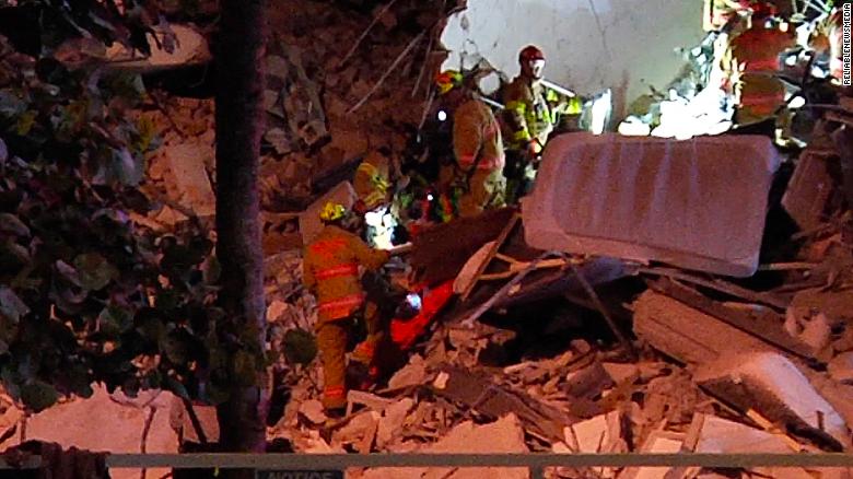 Video shows aftermath of building collapse