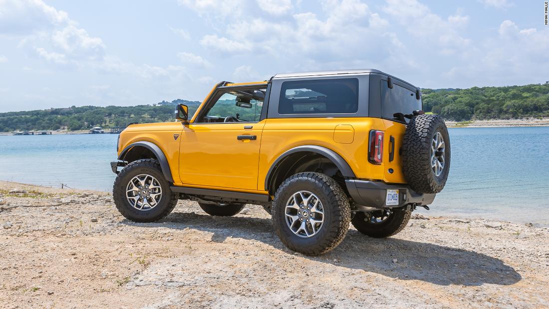 Ford super bronco