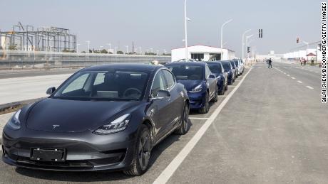 Tesla recalls nearly 300,000 cars in China over cruise control safety issue