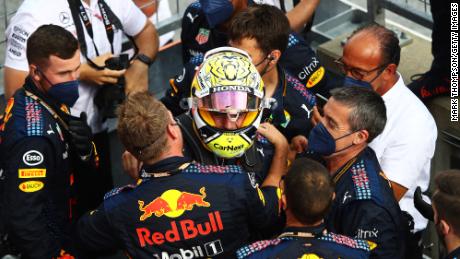 Verstappen and his teammates celebrate after winning Styrian Grand Prix. 