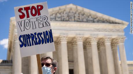 Supreme Court says Arizona limits don&#39;t violate Voting Rights Act