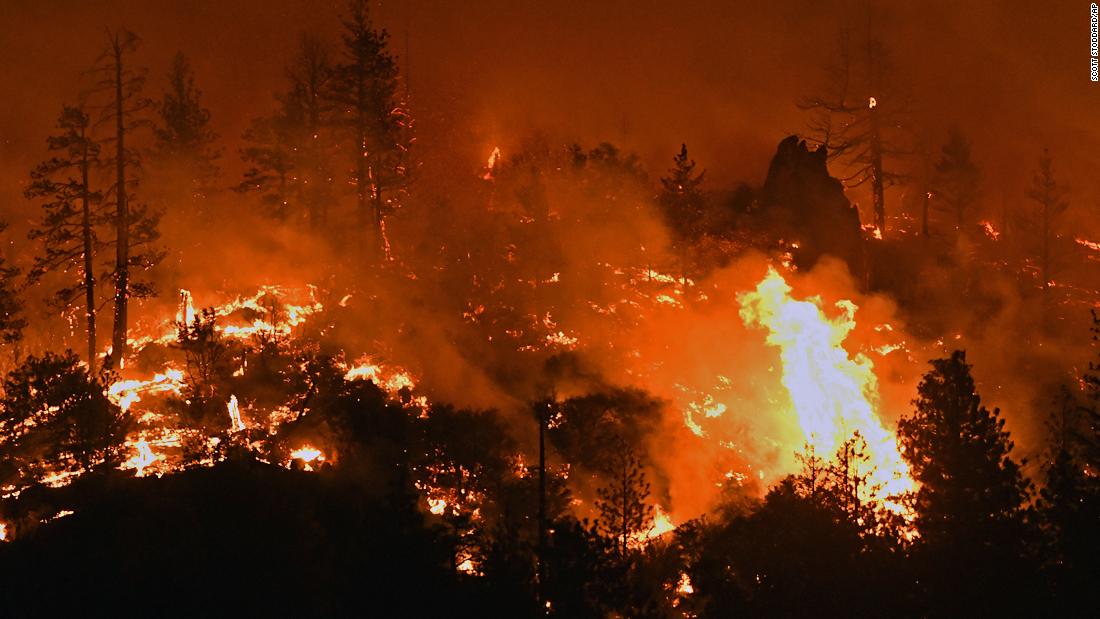 'We have to act and act fast:' Biden meets with Western governors about wildfires amid historic heat wave