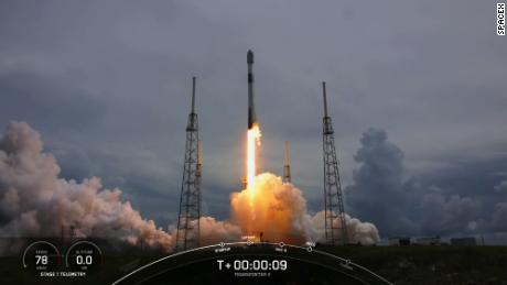 SpaceX launches 88 satellites in rideshare mission