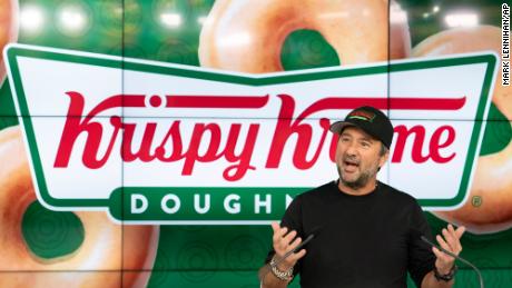Mike Tattersfield, CEO da Krispy Kreme, na Bolsa de Valores Nasdaq na quinta-feira.