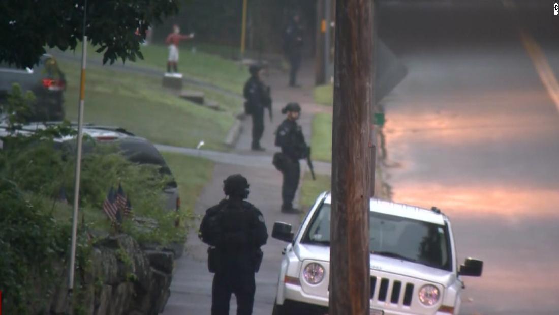 Police Standoff With Heavily Armed Men Ends In 11 Arrests Cnn Video