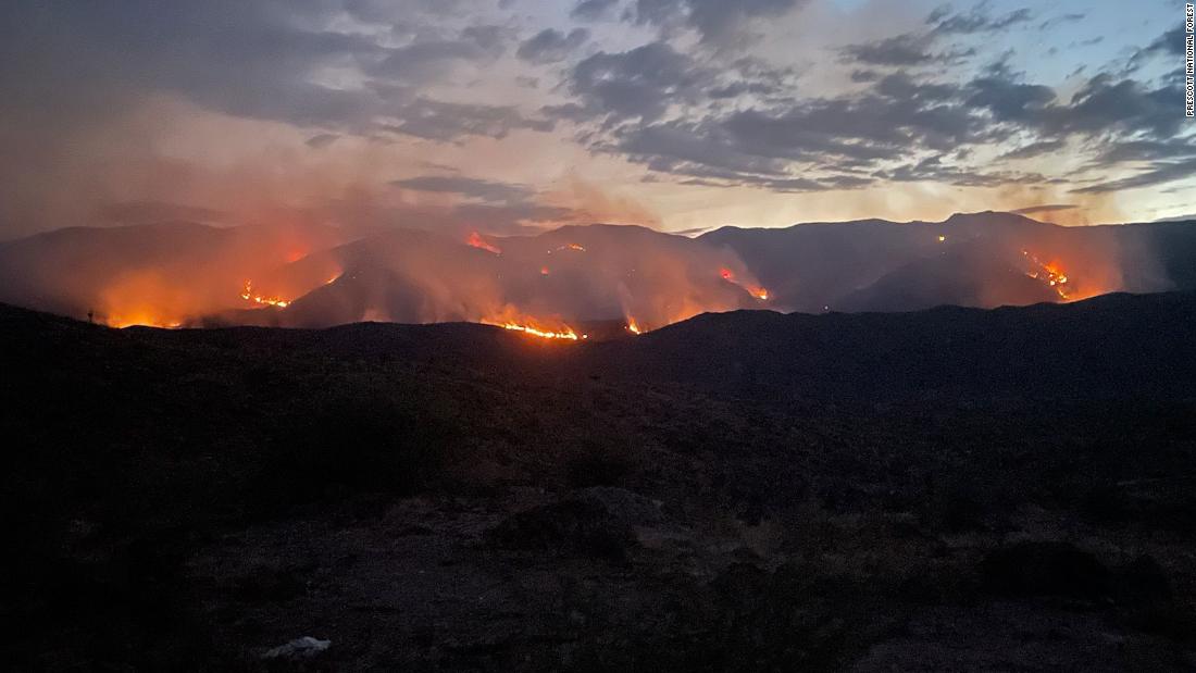 Evacuation orders issued in parts of Arizona as Tiger Fire continues to burn