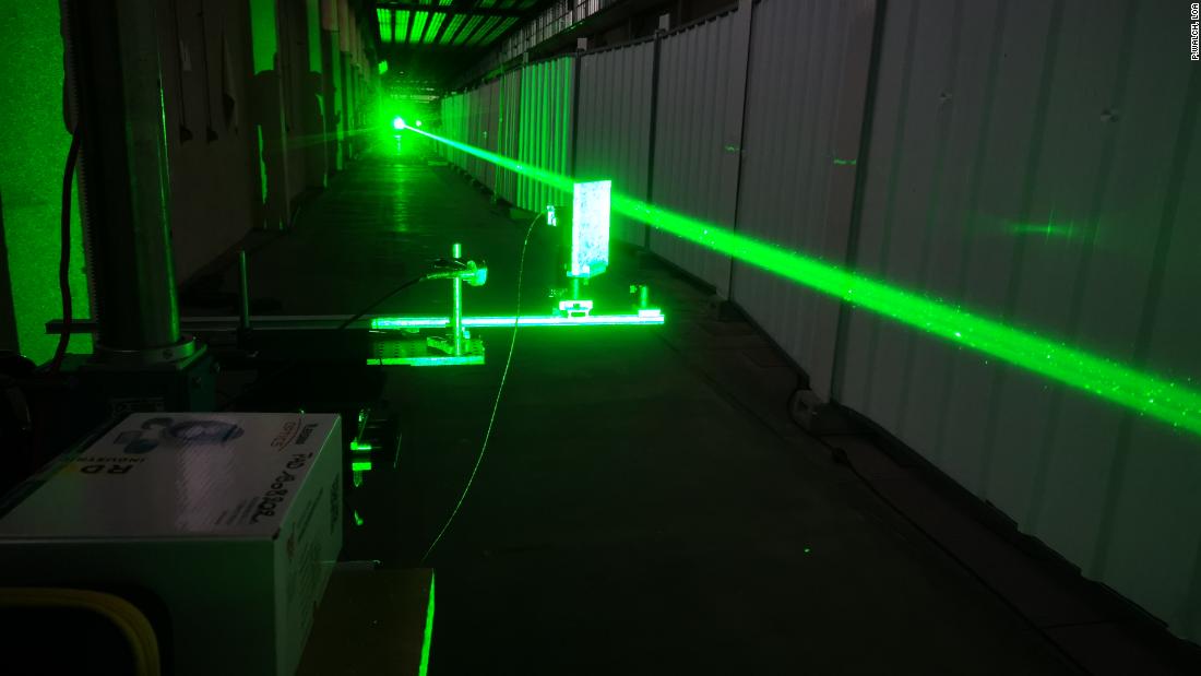 The laser will be fired at clouds to discharge lightning in a controlled way. Testing at Säntis was originally planned for 2020, but was delayed by the pandemic, allowing the team to run more extensive tests in a Paris lab.
