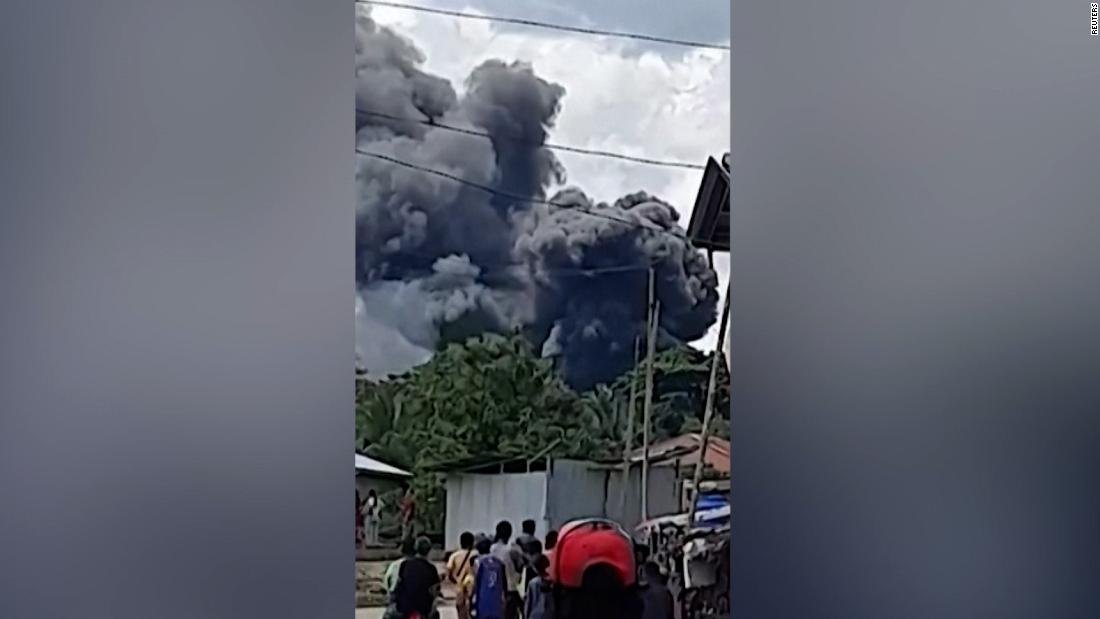 Philippines plane crash: At least 50 killed in C-130 military aircraft ...