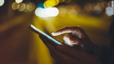 How to know if you have &#39;phone addiction&#39; -- and 12 ways to address it